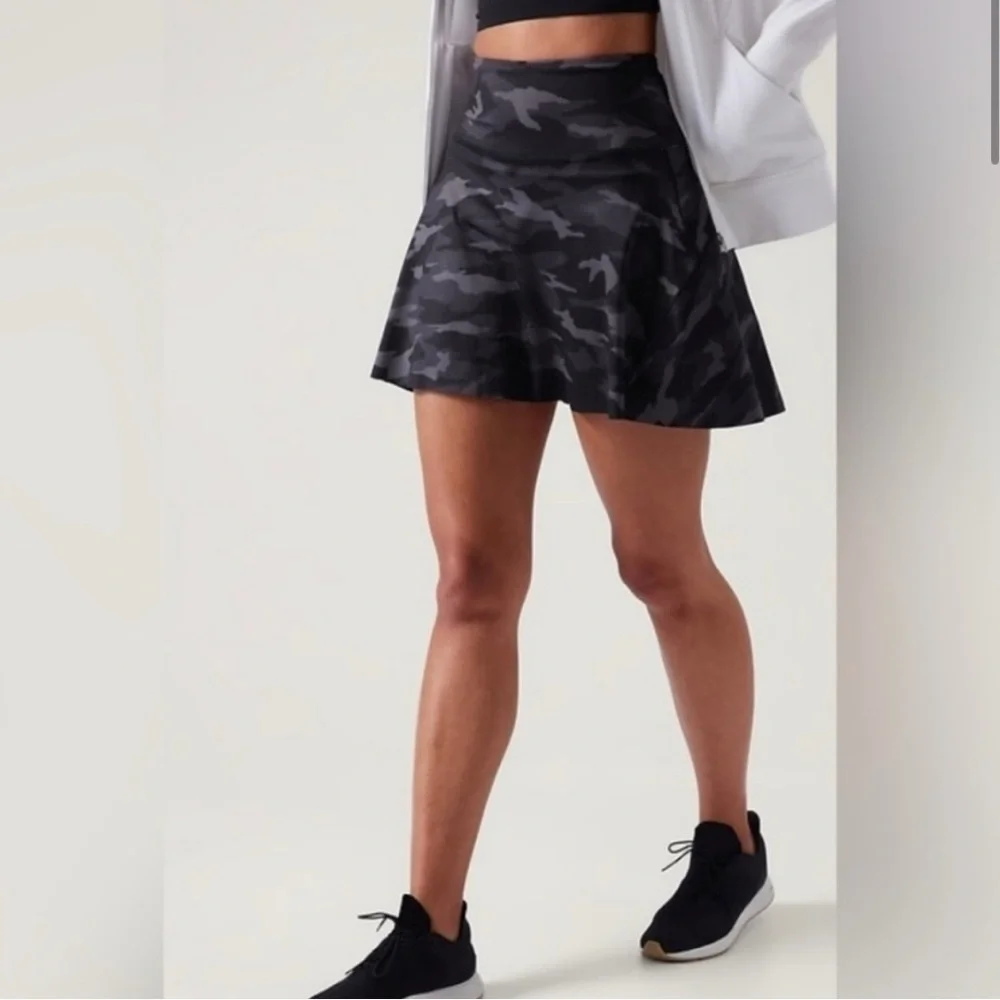 Athleta Ace Printed‎ Tennis Skort 15.5